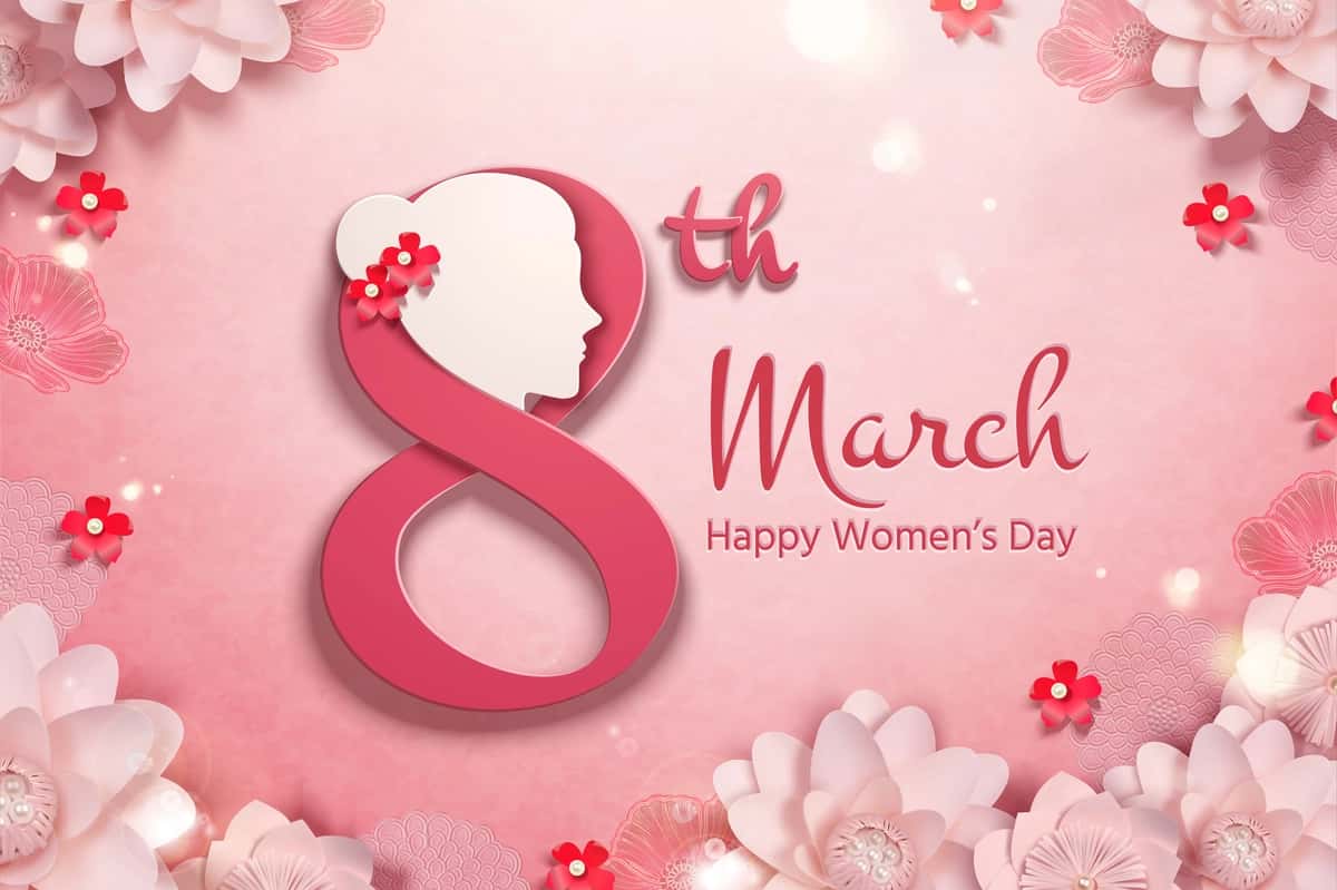 Ayol boshi pushti qog'ozli gullar ramkasi bilan baxtli ayollar kuni | Happy women s day with woman s head pink paper flowers frame 1