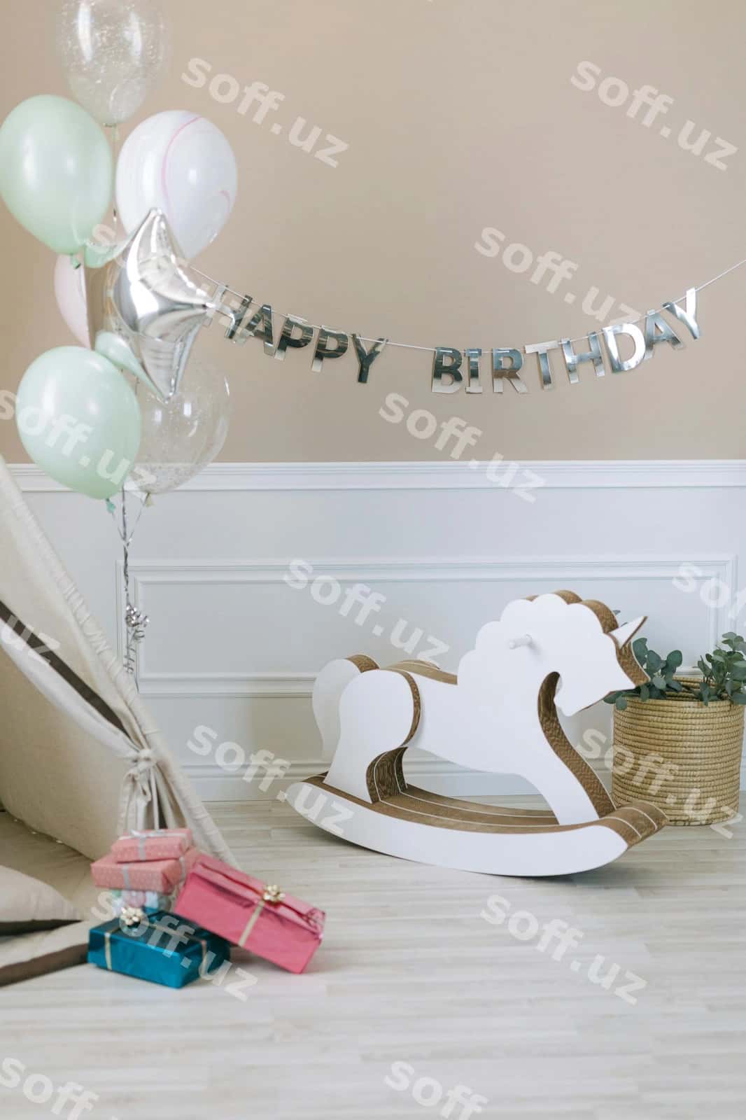 Tug'ilgan kun uchun dekoratsiyalar uy ichida joylashgan pallovchi | Birthday decorations tent inside house 1