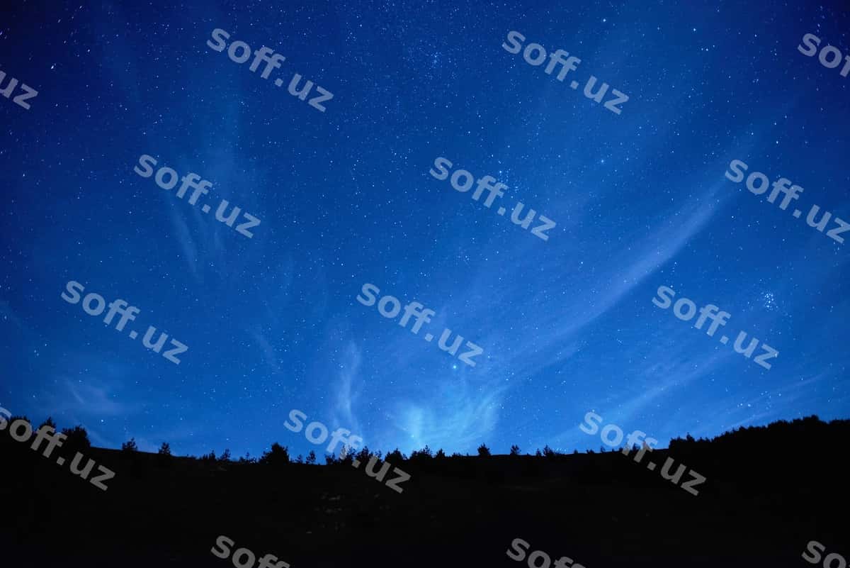 Ko'p yulduzli moviy qorong'u tungi osmon | Blue dark night sky with many stars 1