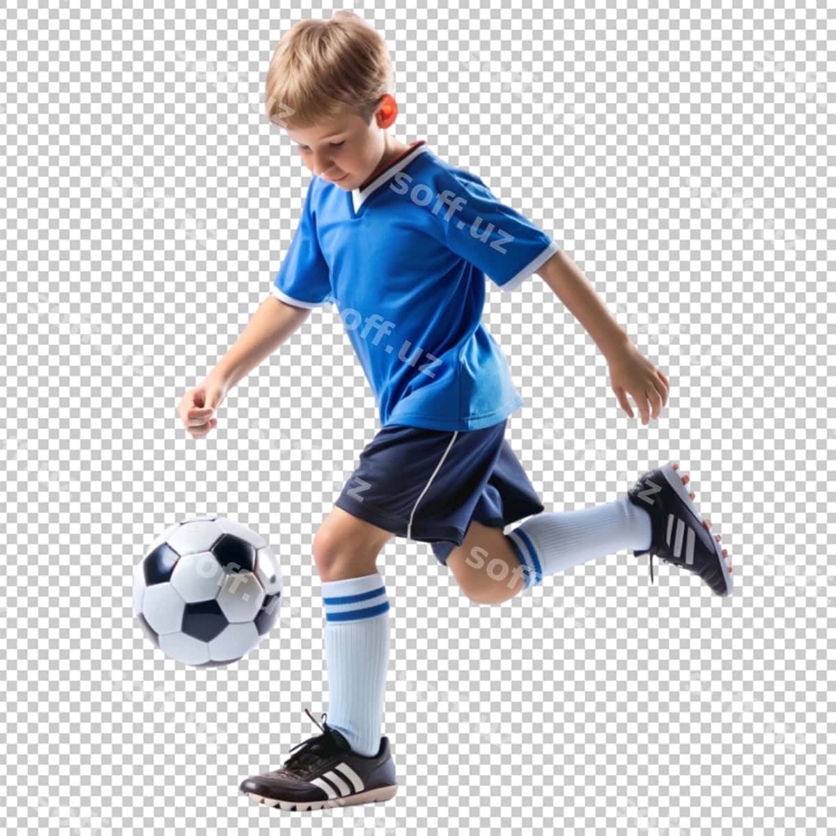 O'g'il futbol o'ynayotgan. | Boy playing soccer 1