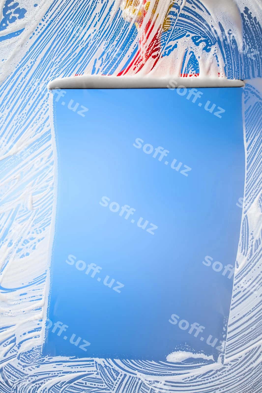 Derazani squeegee bilan tozalash | Cleaning window with squeegee 1