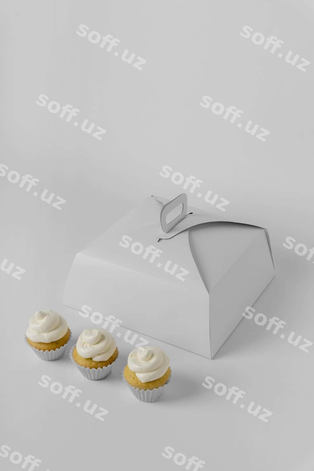 Cupcake mazali mockup | Delicious cupcake mockup 1