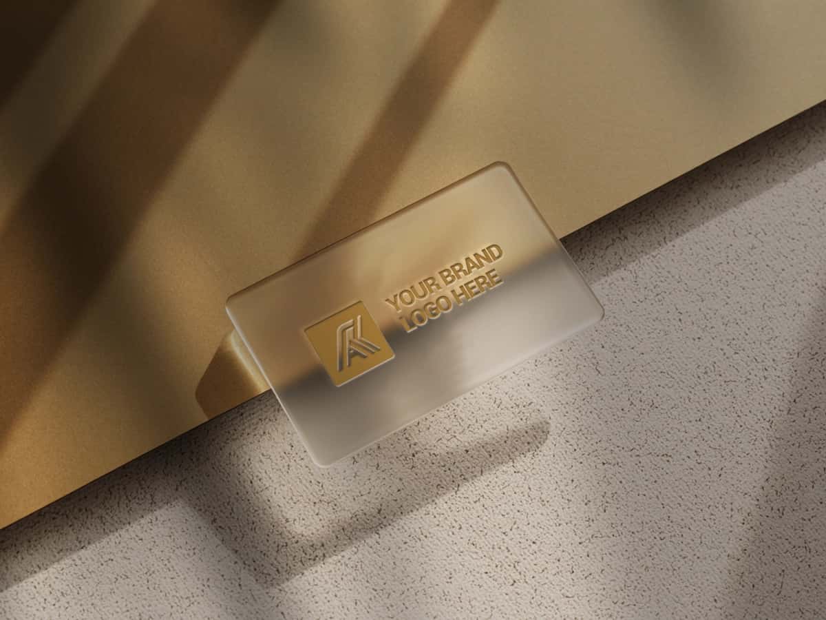 Vizitka bilan shisha logotip maketi | Glass logo mockup with business card 1