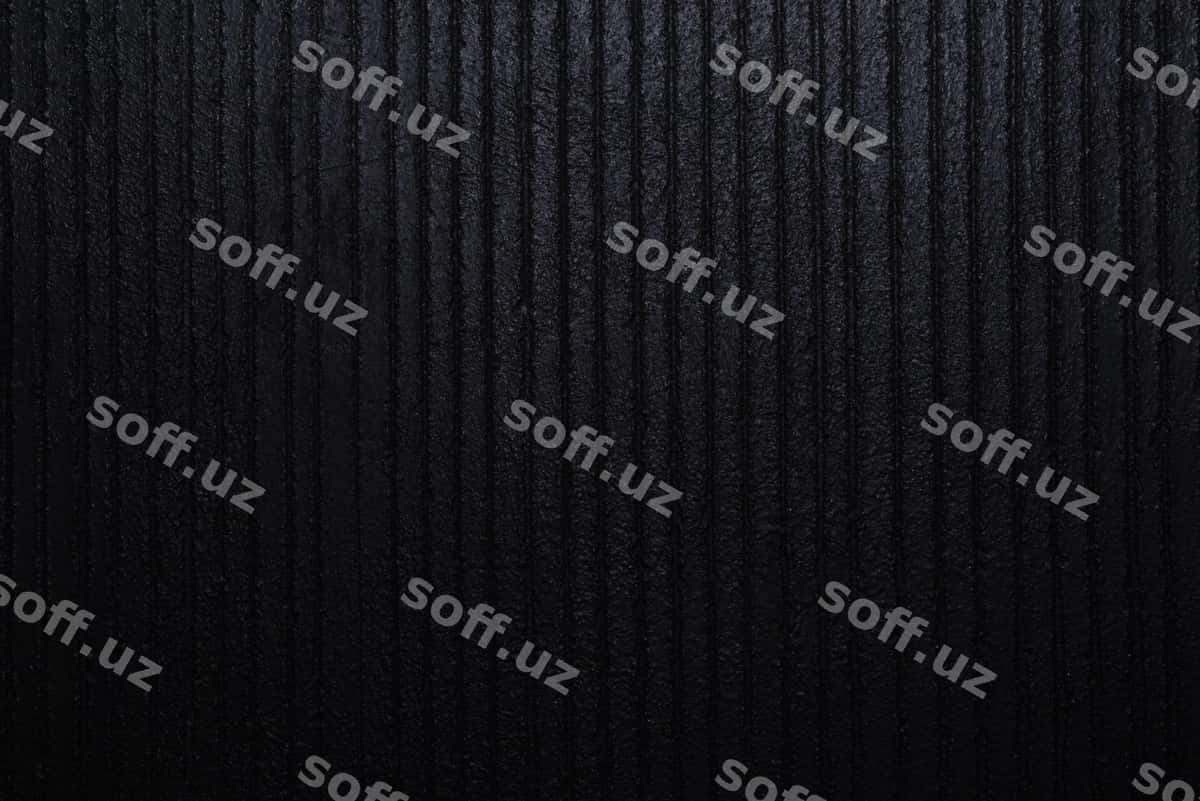 To'liq ramka surati qora orqa fon | Full frame shot black background 1
