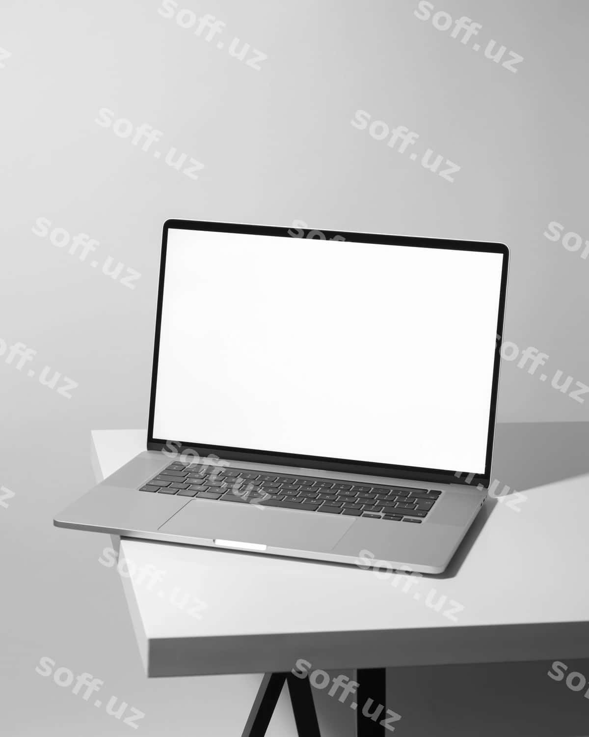 Noutbukning oddiy stsenariysi maketi | Laptop simple scenario mockup 1