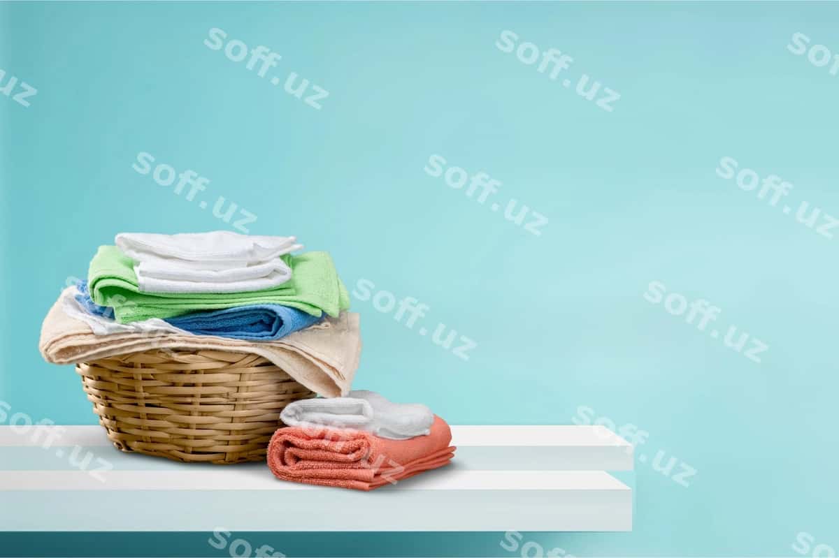 Chuxlat savati rangli havolari bilan | Laundry basket with colorful towels 1