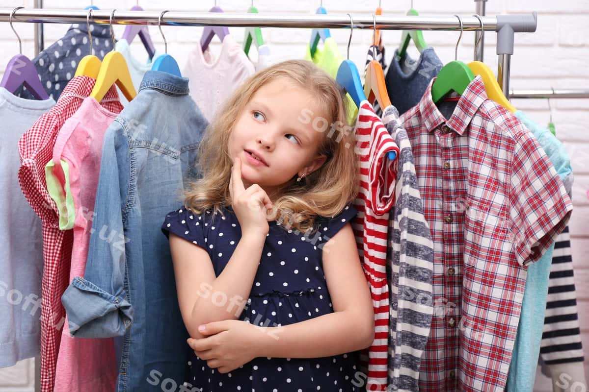 Kichik qiz yangi kiyimlar | Little girl new clothes 1