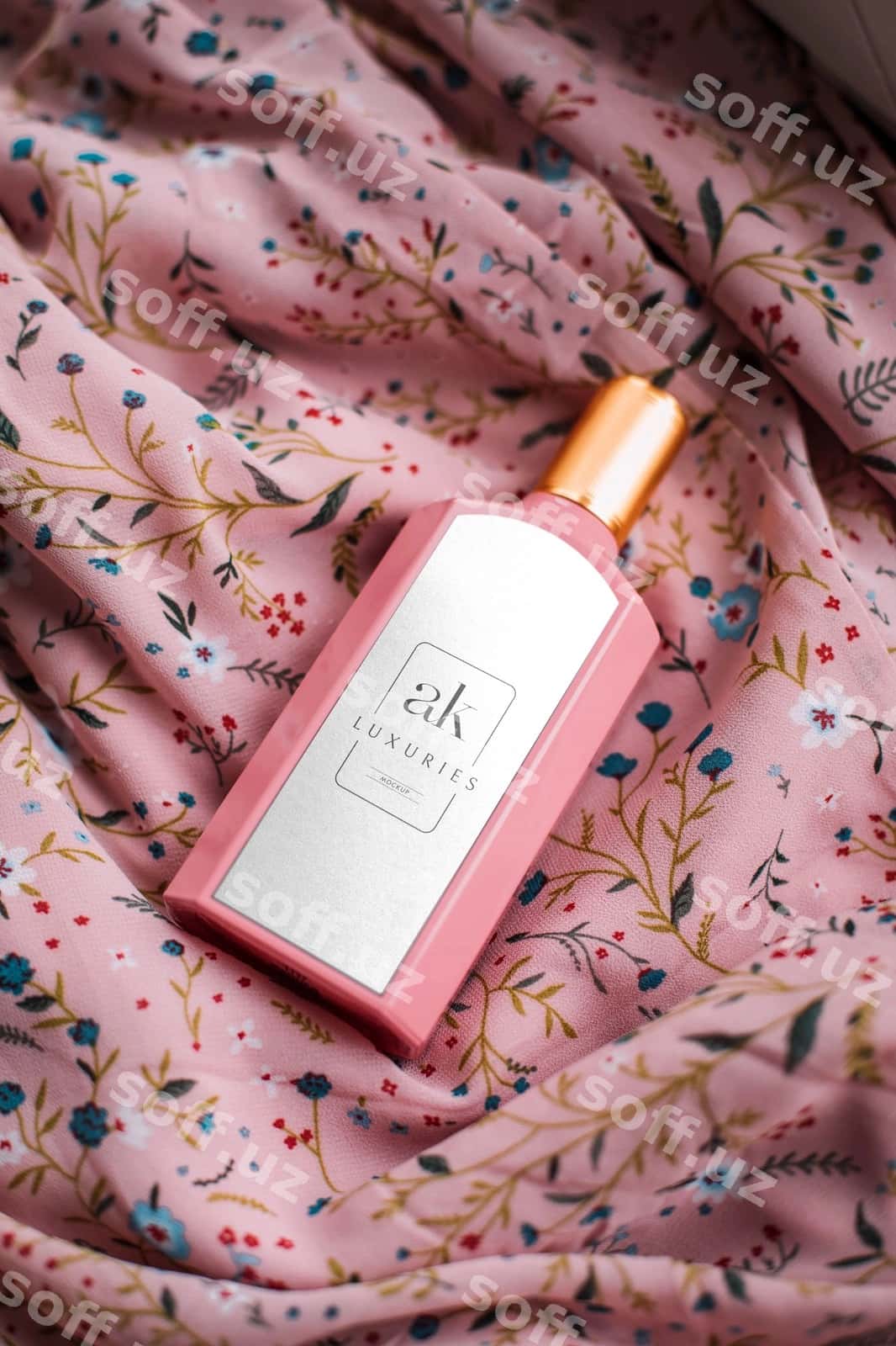 Logotip mockup binafshe atir flakoni | Logo mockup pink fragrance bottle 1
