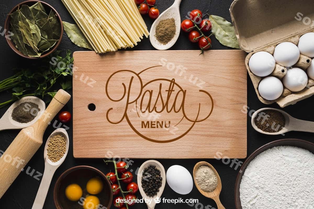 Makaron namunasi yog'och taxtasi bilan | Pasta mockup with wooden board 1