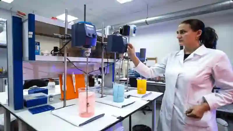 Suvni laboratoriyada tekshirish 3