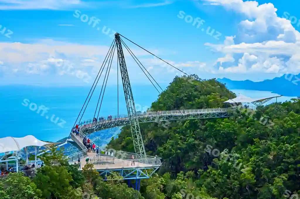 Mashhur turist manzili chuqurga ko'prik bitta ustun | Popular tourist attraction bridge abyss one pillar