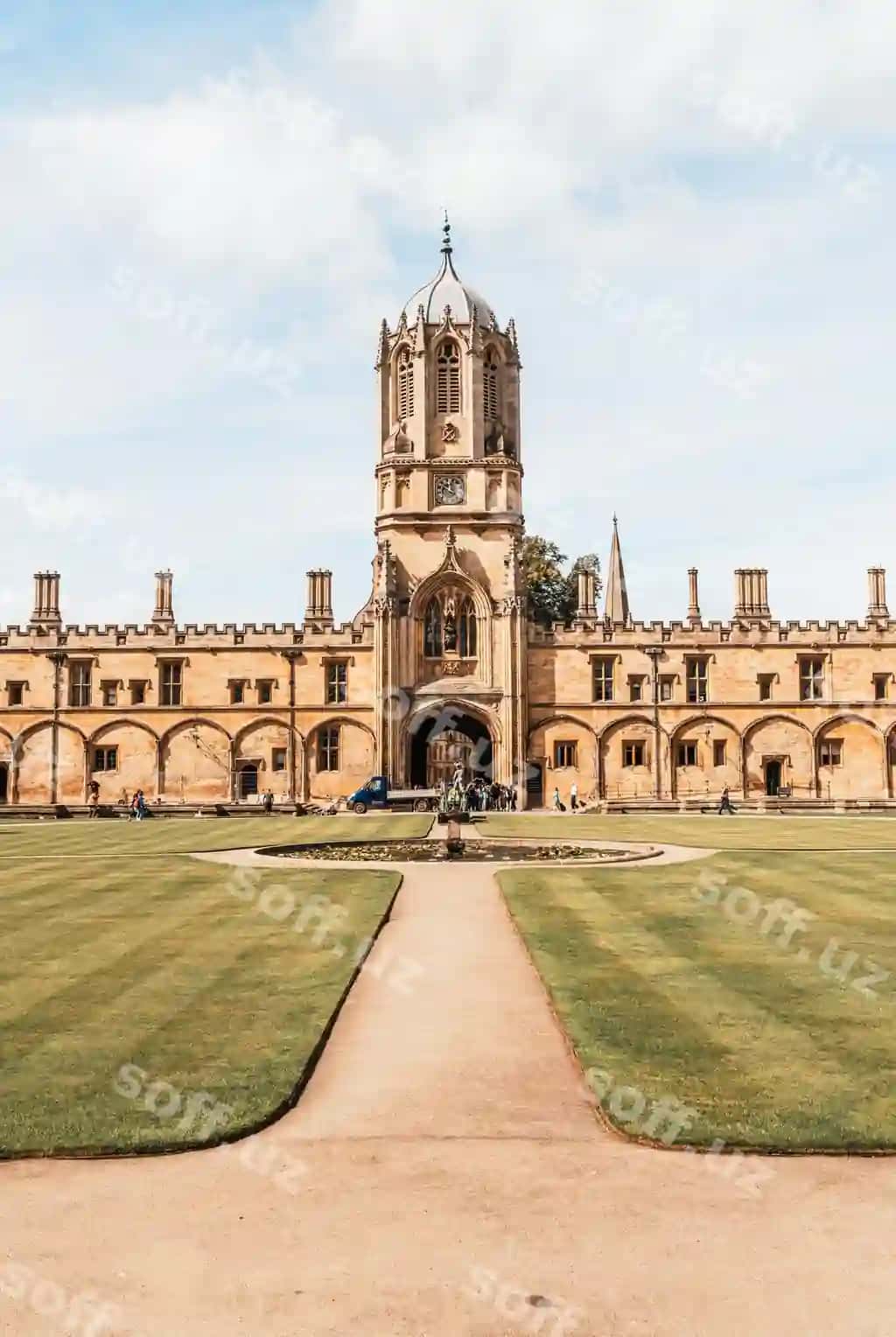 Go'zal me'morchilik Tom Tower Christ Church Oxford Universiteti | Beautiful architecture tom tower christ church oxford university