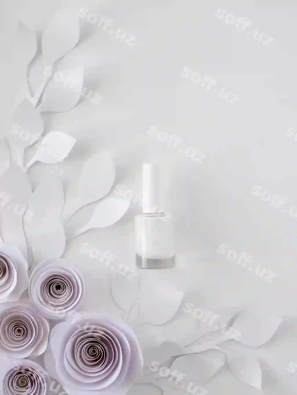 Oq qog'oz gullari dizayni tirondosh namunasi | White paper flowers design with nail polish mockup 2