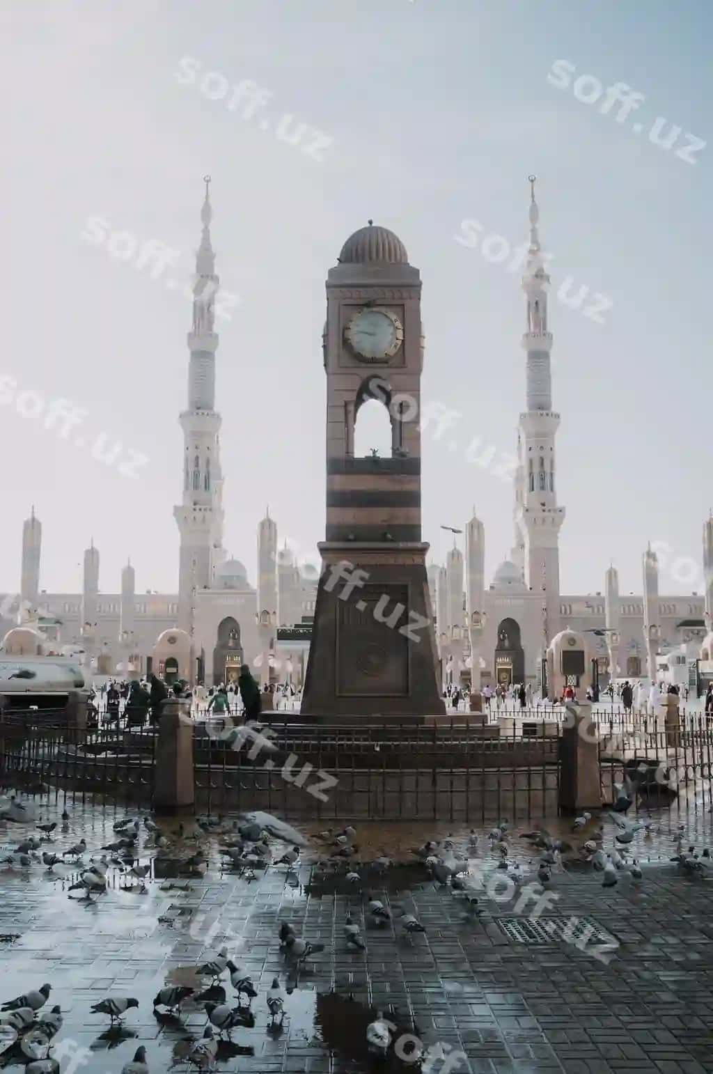 Binolar shahar ko'k atarchasiga qarab | Buildings against sky city