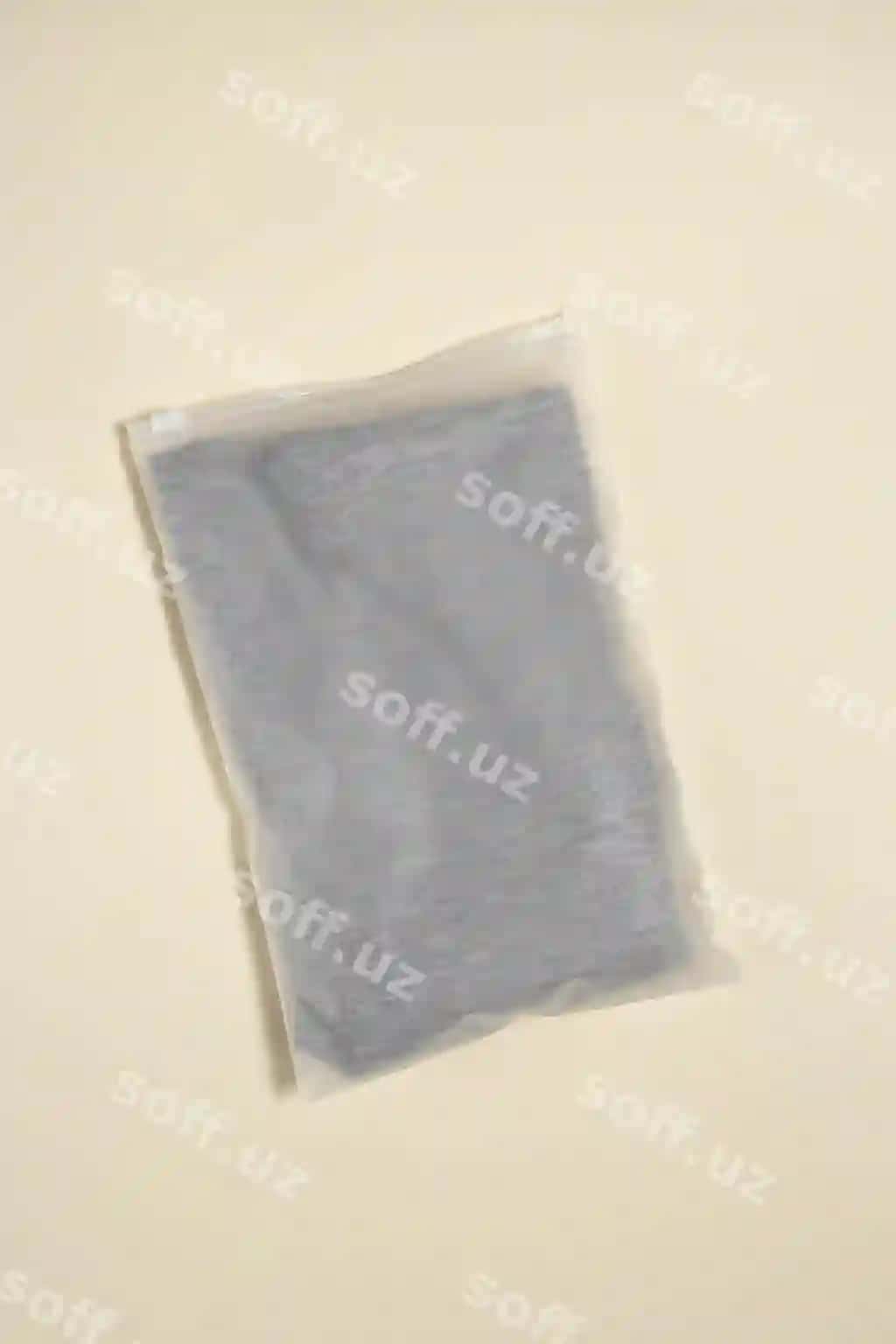 Kiyimlar shaffof po'cha mockup | Clothes transparent bag mockup 2