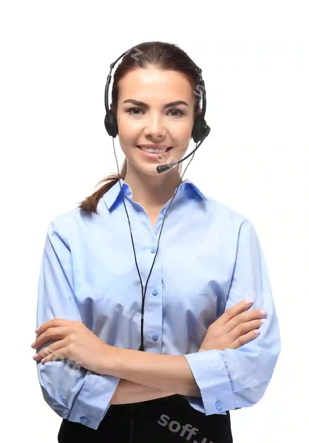Yosh ayol reseptsioner naushniklar kiygan oq fonda ajralgan | Young female receptionist wearing headphones isolated white 2