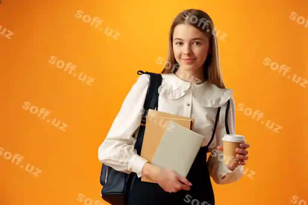 O'smir qiz maktab kostyumi rucak olib sariq orqa fonda | Teen girl school uniform carry backpack yellow background