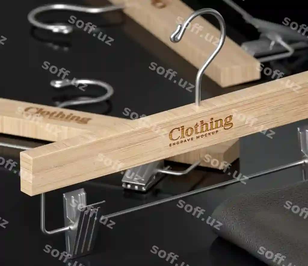 Yog'ochli hanger model dizaynining yaqin rasmi | Close up wooden hanger mock up design