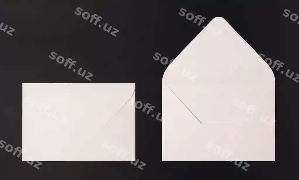 Yopiq ochiq oq konvertlar qora fonda | Closed open white envelopes black background 2