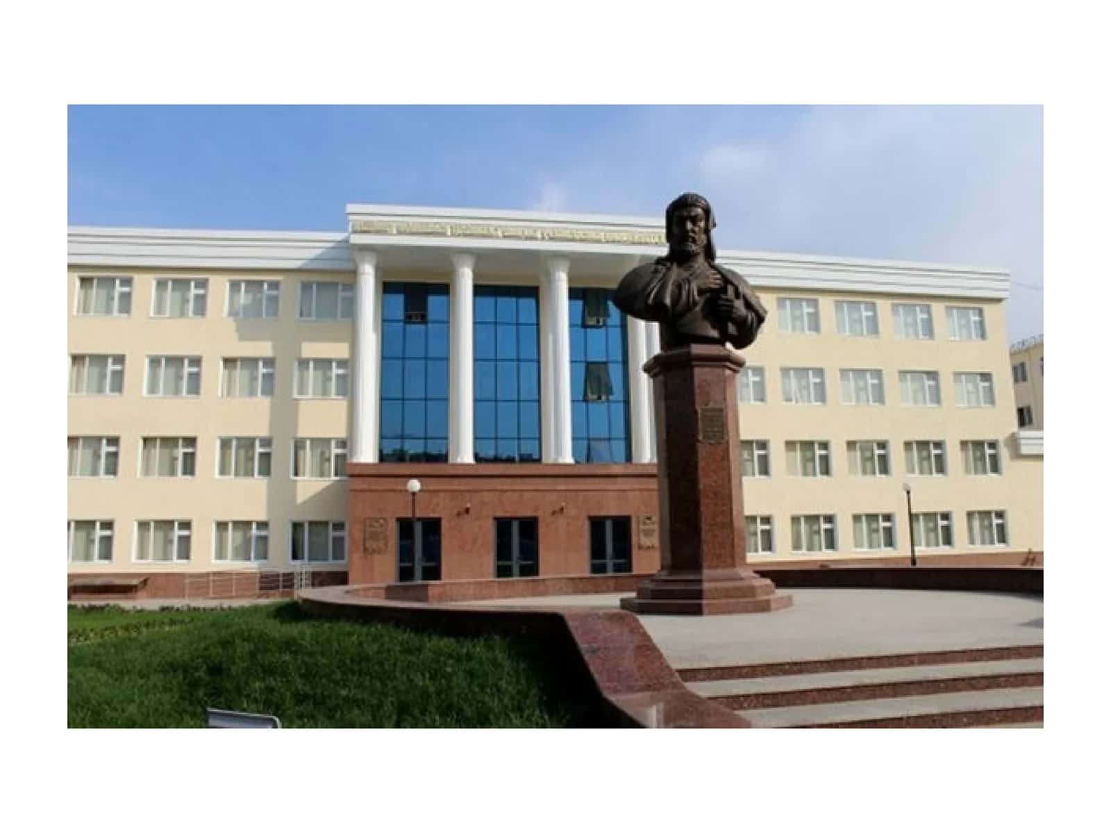 Tekis yaqinlashuvchi funksional qatorlar va xossalari