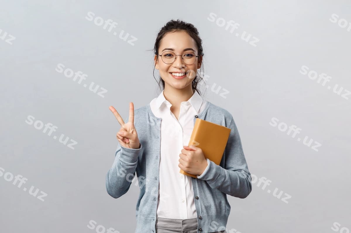 Oroliy ayol ko'z qo'yishi | Asian woman glasses