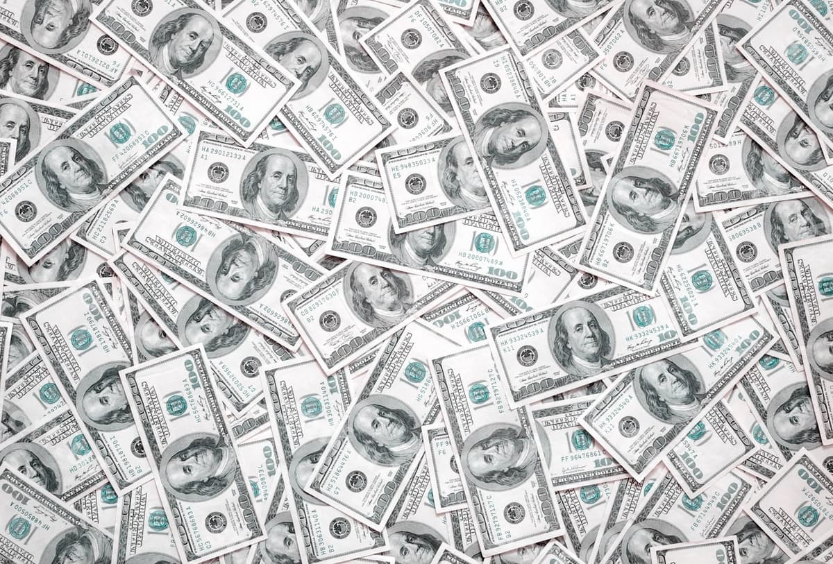 Orqa fonda pul | Background money