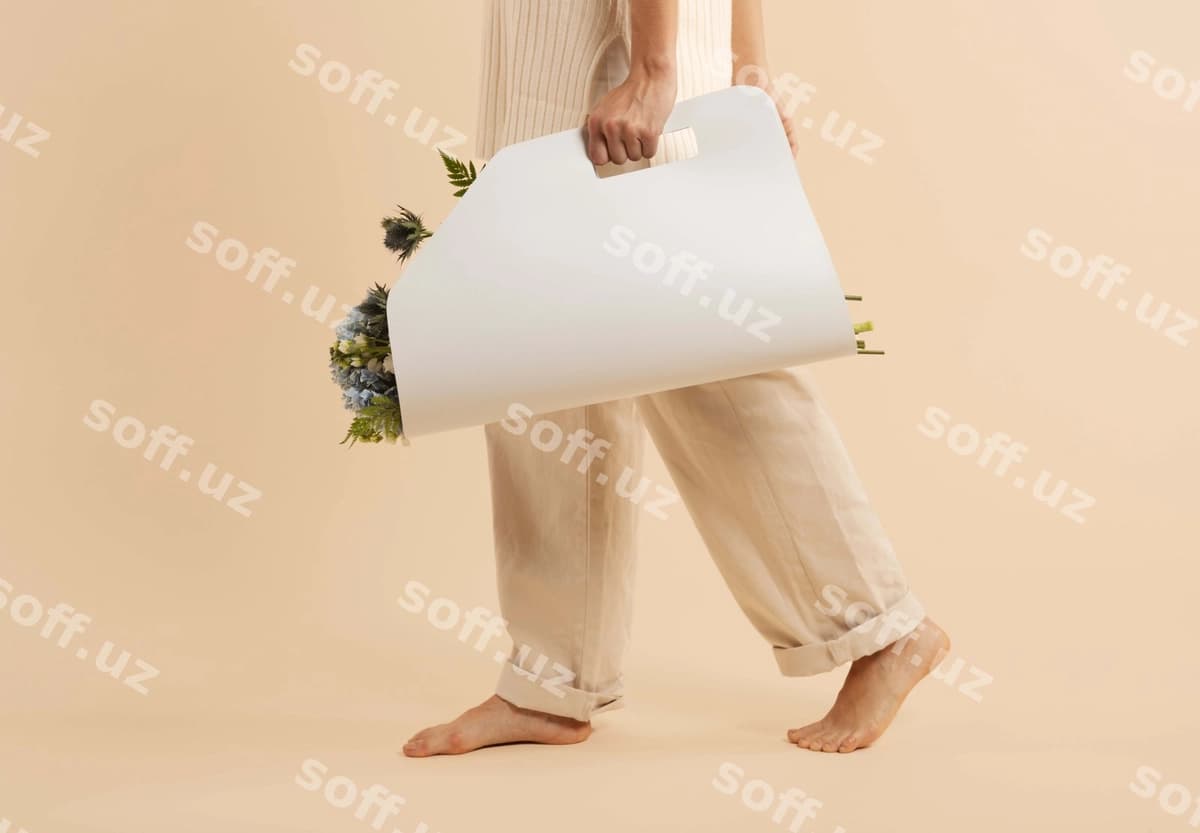 Floral qadoqlash mockup dizayni | Flower packaging mockup design