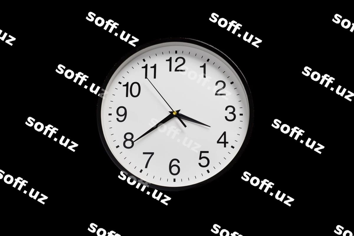 Devoncha soatni ayrilgan | Wall clock isolated