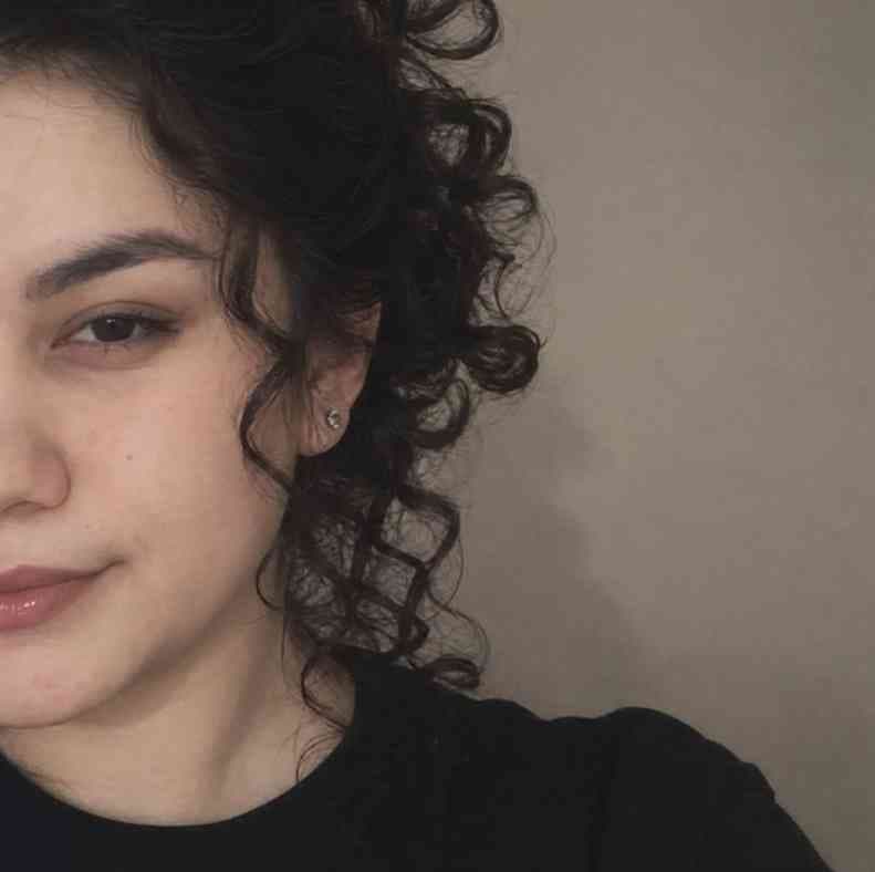 Komila Qodirberganova