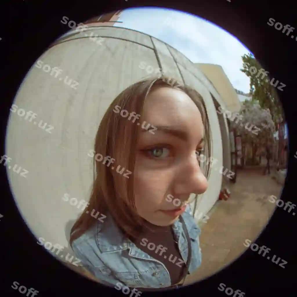 Yo'l oynasi aks ettiruvchi ayol | Reflection woman road mirror