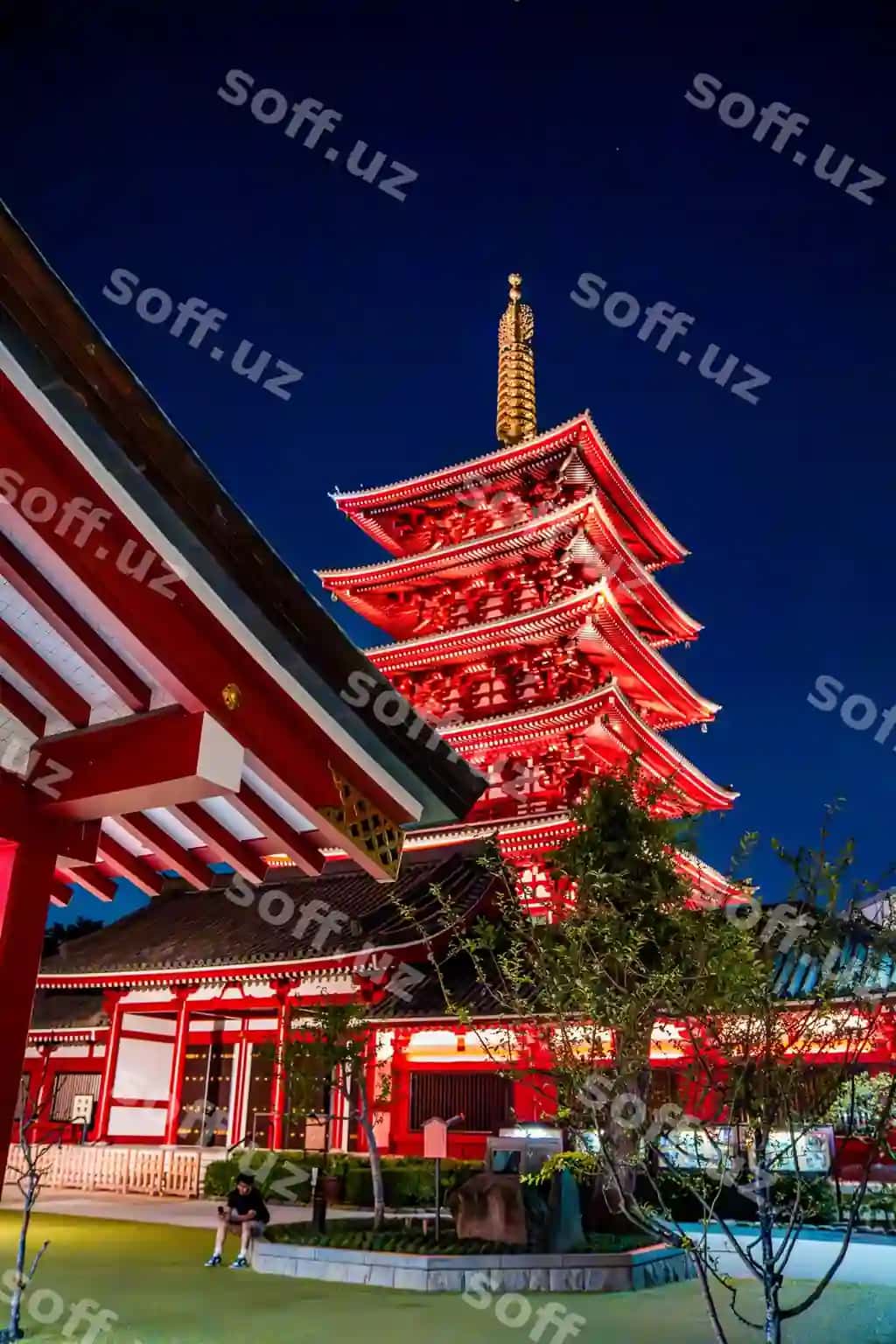 Sensoji templi kechasi, Asakusa, Taito shahri, Tokyo, Janub | Sensoji temple by night asakusa taito city tokyo japan